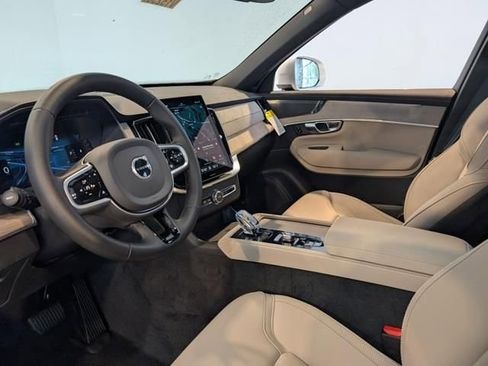 New 2026 Volvo XC90 B6 Ultra w/ Lounge Package AWD/4WD image 12