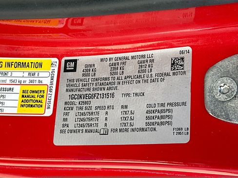 Used 2015 Chevrolet Silverado 2500 LT w/ Snow Plow Prep Package image 12