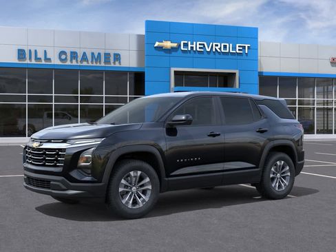 New 2026 Chevrolet Equinox LT FWD image 2
