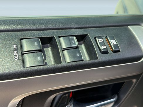 Used 2016 Toyota 4Runner Limited RWD image 15