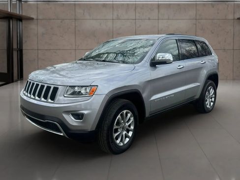 Used 2014 Jeep Grand Cherokee Limited w/ Trailer Tow Group IV image 5