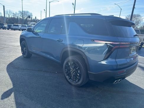 Certified 2024 Chevrolet Traverse LT w/ Midnight/Sport Edition image 5