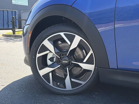 New 2026 MINI Cooper S FWD image 17