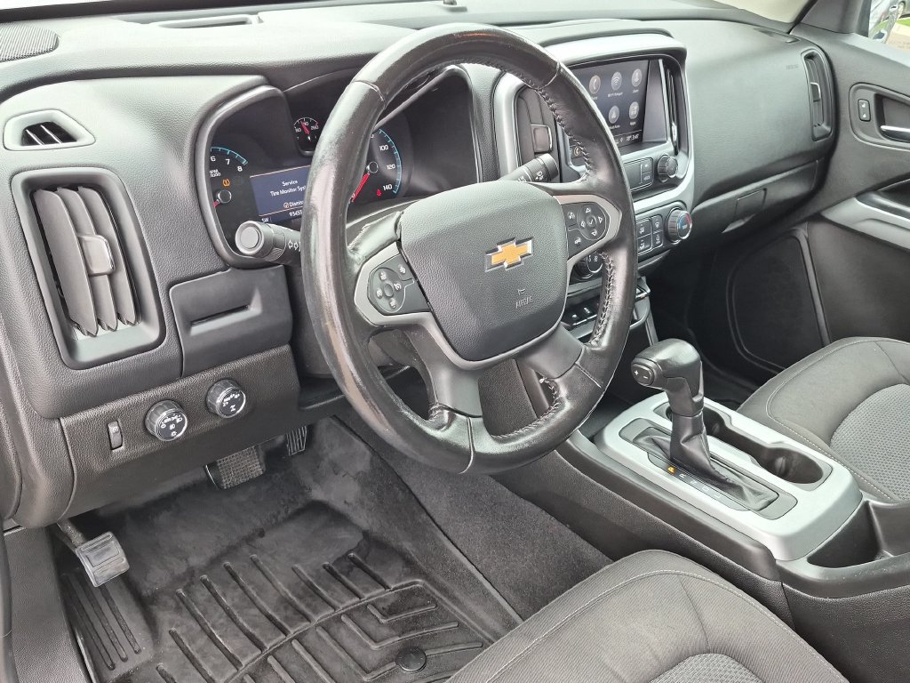 Used 2020 Chevrolet Colorado LT w/ Safety Package AWD/4WD image 11