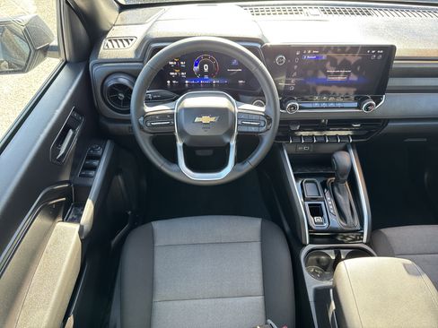 Used 2026 Chevrolet Colorado W/T w/ WT Convenience Package II image 14