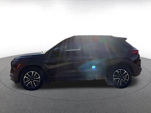 Used 2025 Chevrolet TrailBlazer LT image 8