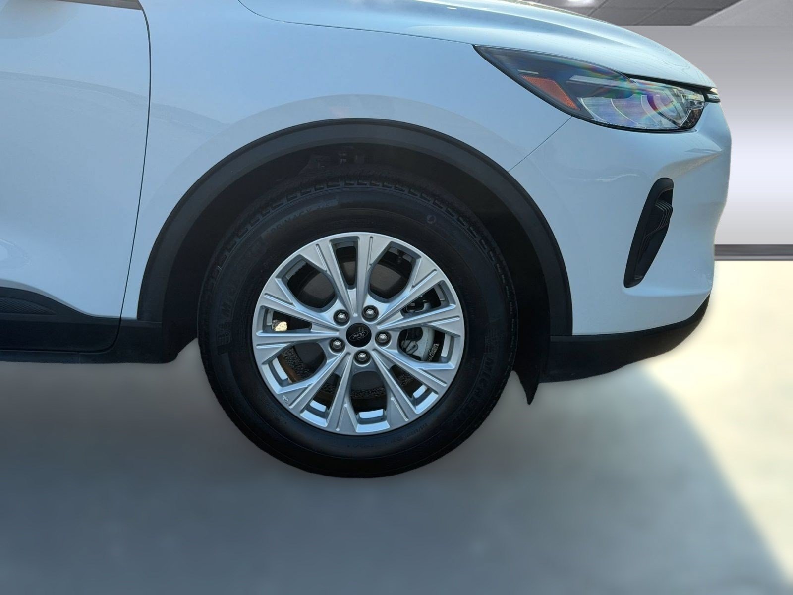 Used 2025 Ford Escape Active FWD image 16