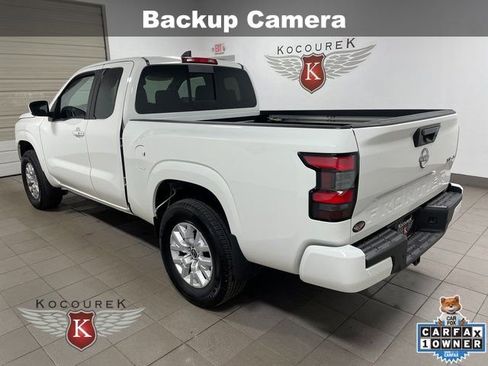 Used 2024 Nissan Frontier SV w/ SV Convenience Package AWD/4WD image 4