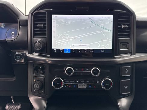 Used 2025 Ford F150 Lariat w/ Equipment Group 501A Mid image 21