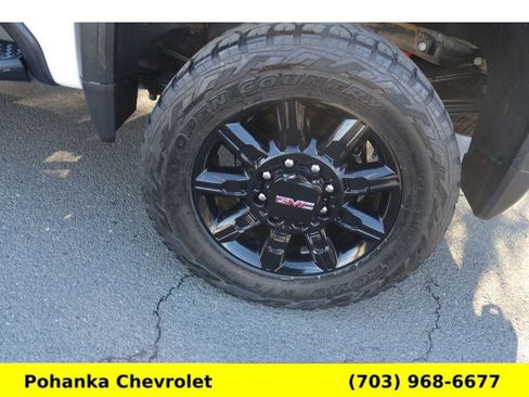 Used 2024 GMC Sierra 3500 AT4 w/ AT4 Premium Plus Package image 32