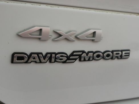 Used 2024 Jeep Grand Cherokee L Limited w/ Luxury Tech Group II AWD/4WD image 39