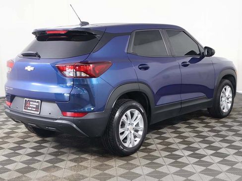 Used 2021 Chevrolet TrailBlazer LS AWD/4WD image 8