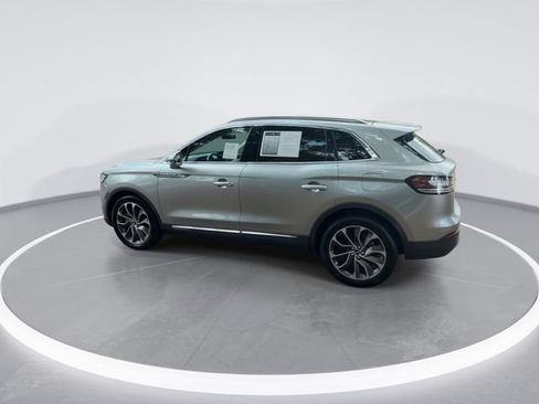 Used 2021 Lincoln Nautilus Reserve FWD image 6