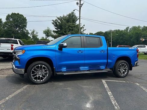 New 2025 Chevrolet Silverado 1500 LT w/ Protection Package AWD/4WD image 12
