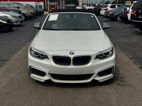 Used 2016 BMW M235i xDrive Convertible AWD/4WD image 3