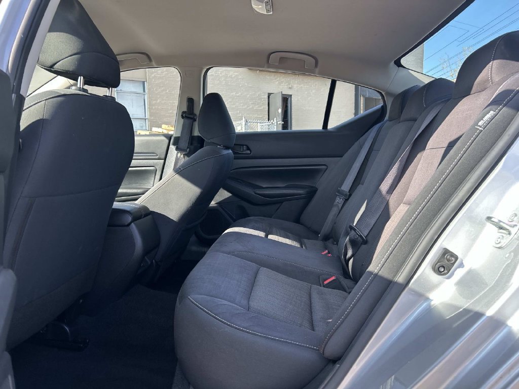 Certified 2024 Nissan Altima 2.5 SV FWD image 15