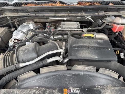 Used 2023 GMC Sierra 3500 Denali w/ Denali Ultimate Package image 16