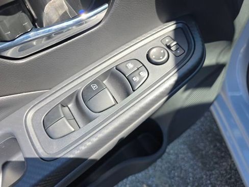 New 2025 Nissan Versa SV w/ Trunk Package image 24