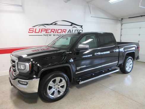 Used 2018 GMC Sierra 1500 SLT image 1