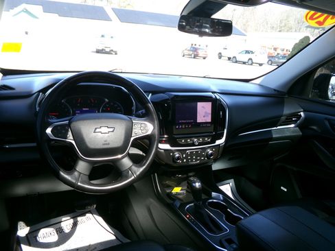 Used 2020 Chevrolet Traverse Premier w/ Redline Edition image 2