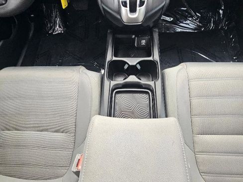Used 2018 Honda CR-V LX image 13