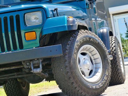Used 1995 Jeep Wrangler Rio Grande AWD/4WD image 67