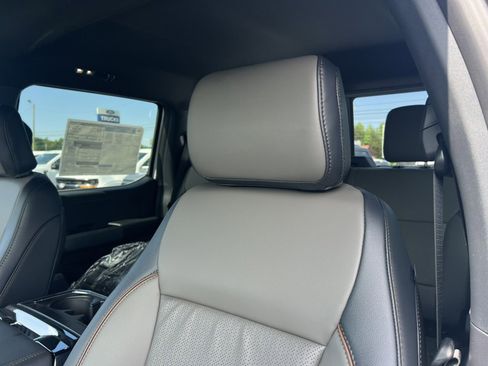 New 2025 Ford F150 Lariat w/ Equipment Group 501A Mid image 19