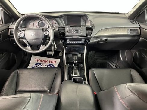 Used 2017 Honda Accord Sport Special Edition image 34