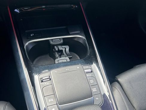 Used 2021 Mercedes-Benz GLA 250 image 11