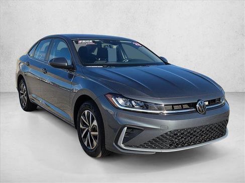 Certified 2025 Volkswagen Jetta S image 3