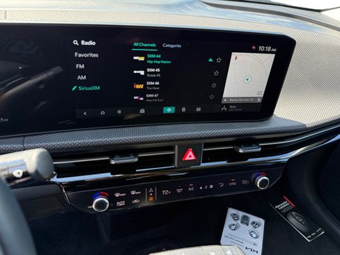 New 2026 Kia EV6 Wind RWD image 12