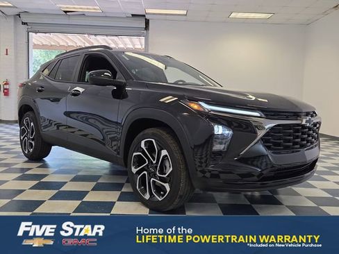 New 2026 Chevrolet Trax RS w/ Driver Confidence Package FWD image 1