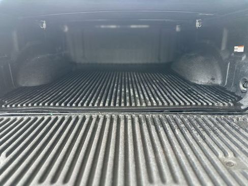 Used 2021 RAM 1500 Big Horn AWD/4WD image 25