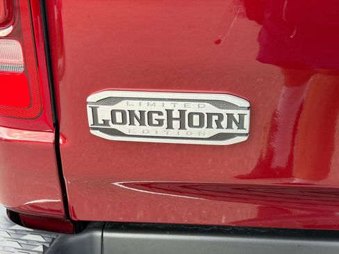 Used 2023 RAM 1500 Limited w/ Bed Utility Group image 11