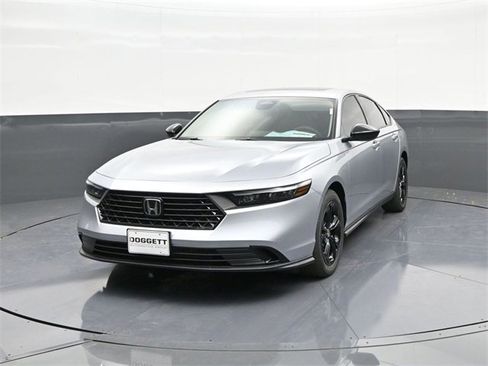 New 2025 Honda Accord SE image 23
