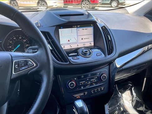 Used 2018 Ford Escape Titanium AWD/4WD image 5