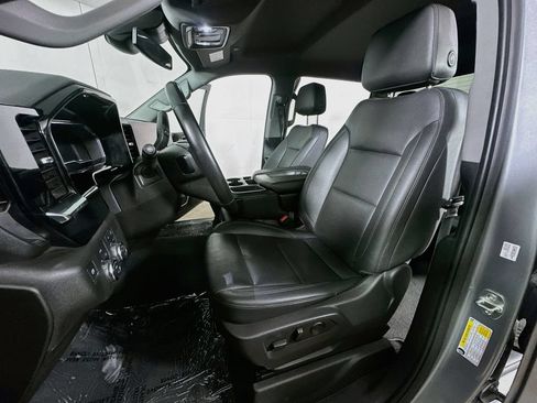 Used 2025 GMC Sierra 1500 SLT AWD/4WD image 15