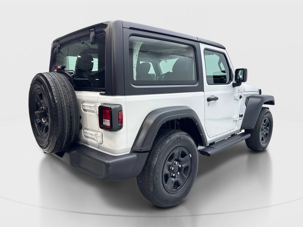 Used 2022 Jeep Wrangler Sport AWD/4WD image 7