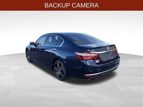 Used 2017 Honda Accord Sport Special Edition image 5
