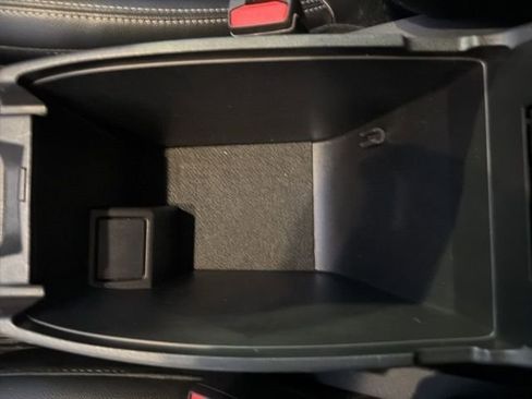 Used 2022 Ford Escape SEL image 37