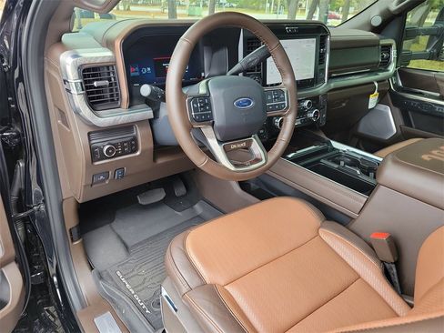 Used 2026 Ford F350 King Ranch w/ FX4 Off-Road Package image 21