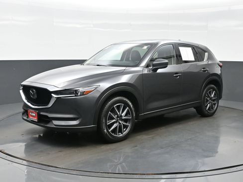 Used 2017 MAZDA CX-5 Grand Touring FWD image 2