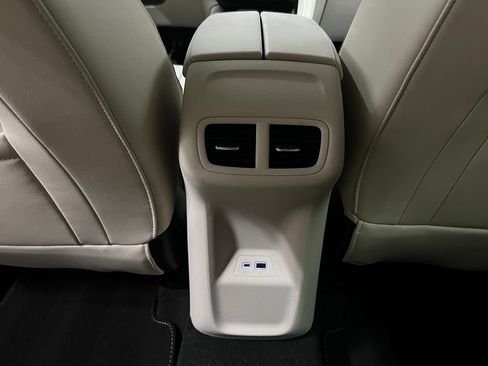 Certified 2023 Buick Envision Essence AWD/4WD image 31