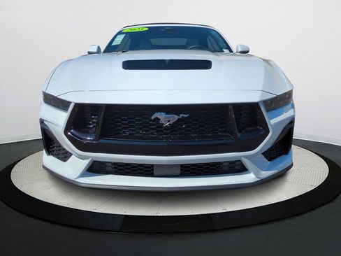 Used 2025 Ford Mustang GT Premium image 31