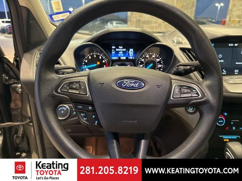 Used 2019 Ford Escape SE FWD image 15