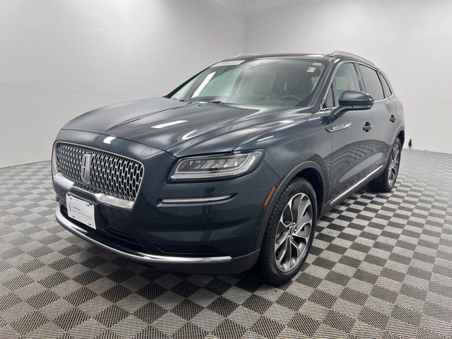 Certified 2023 Lincoln Nautilus Reserve AWD/4WD image 2