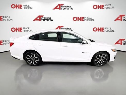 Used 2025 Chevrolet Malibu RS FWD image 8