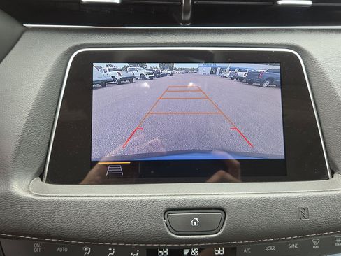 Used 2019 Cadillac XT4 Luxury w/ Trailering Package FWD image 23