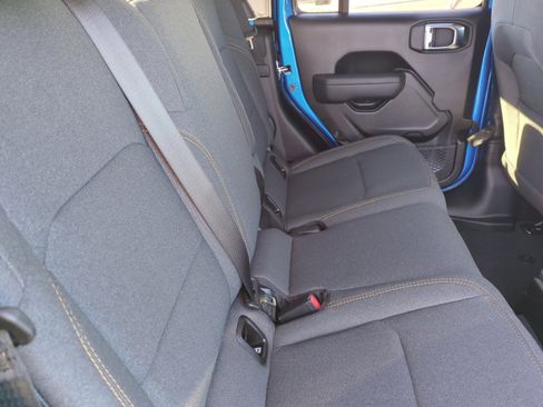 New 2026 Jeep Gladiator Sport image 18