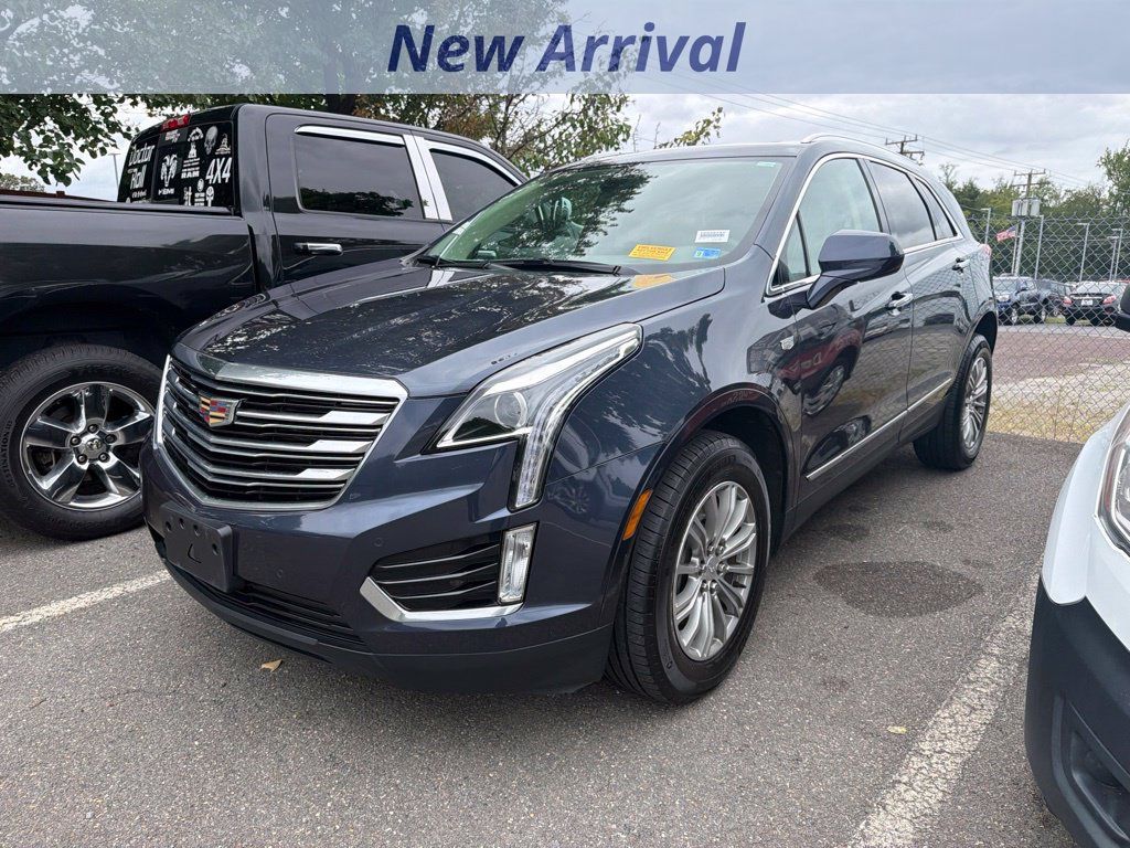 Used 2018 Cadillac XT5 Luxury w/ Driver Awareness Package AWD/4WD image 1